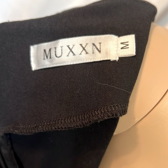 MUXXN Size M Black Cocktail Wedding Party Dress Gentle Wear (0017) - Picture 9 of 11